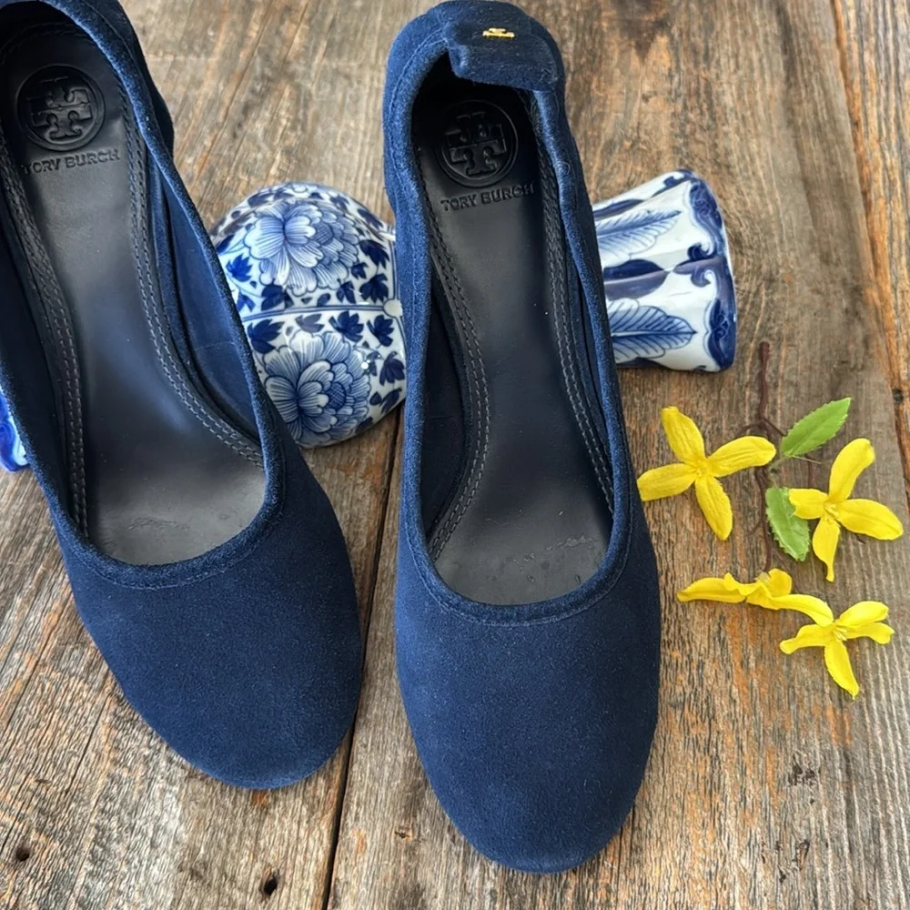 Tory Burch Therese 65MM Suede Veg Pump Royal Navy Size 9
